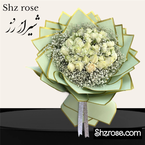 دسته گل رز سفید، رز مینی و عروس